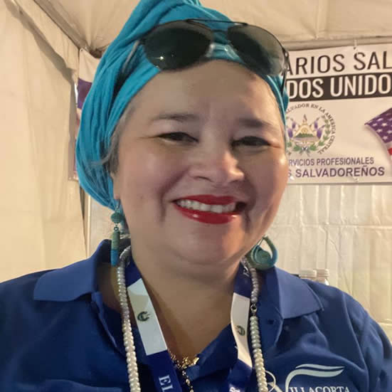 Compartiendo con la comunidad salvadoreña en el día del salvadoreño